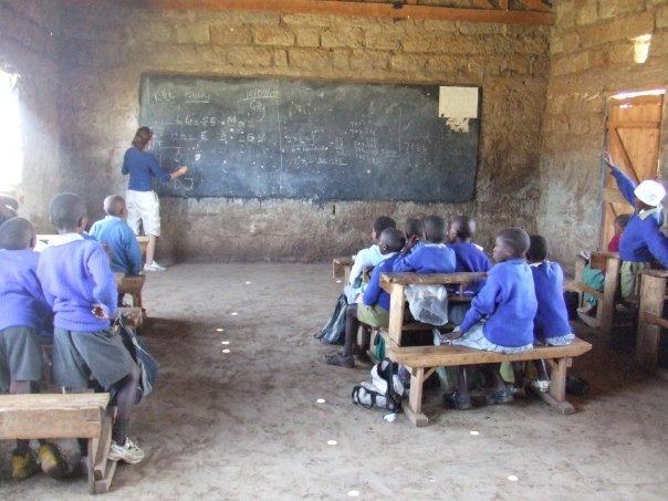Volunteer taking a lesson in Kenya